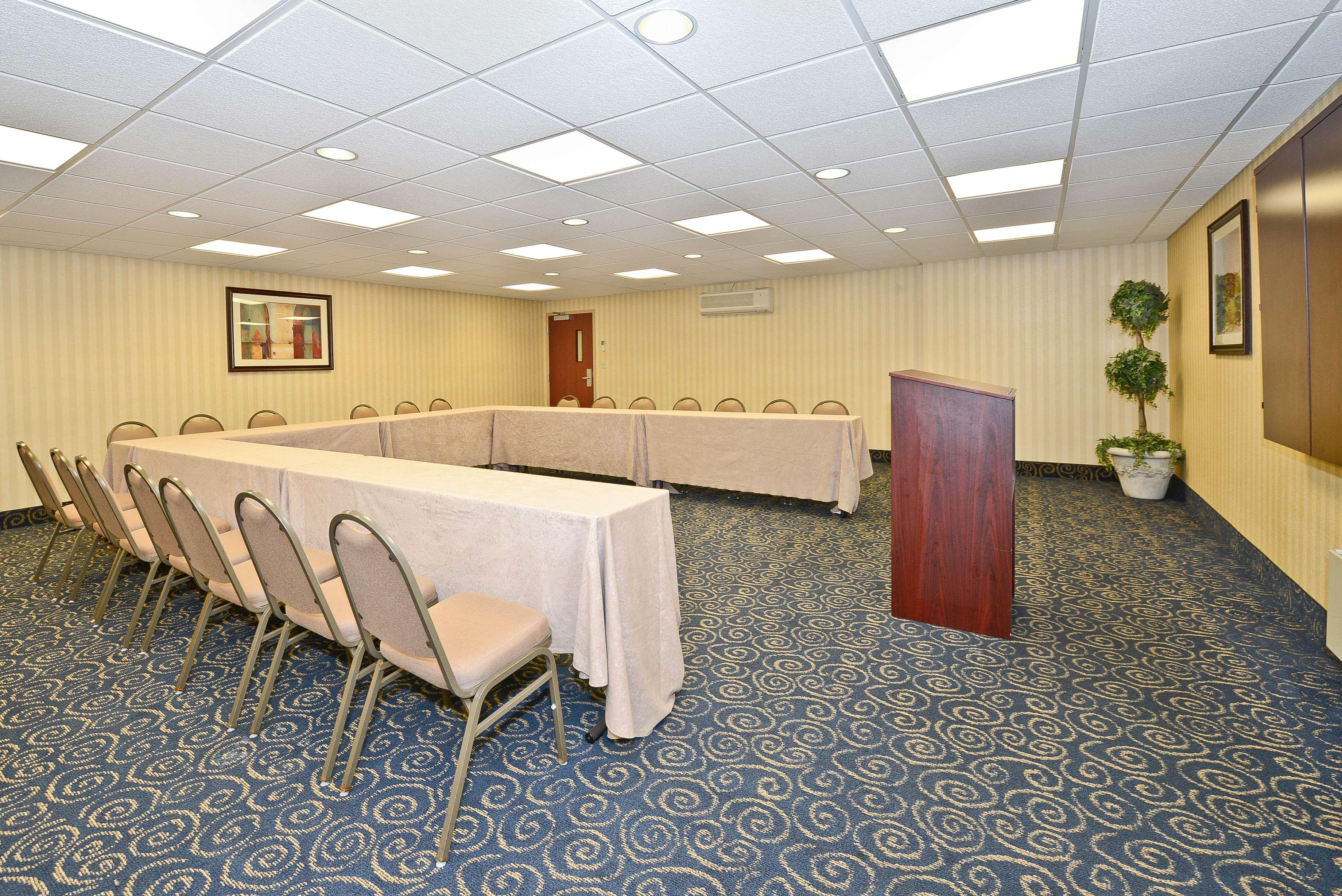 Holiday Inn Express & Suites - Williamstown - Glassboro By Ihg Luaran gambar